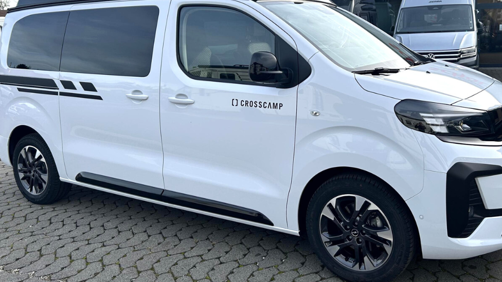 CROSSCAMP Design Aufkleber CC Schriftzug in Black Matte ab MJ 21