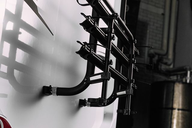 Sunlight Fahrradträger Thule Esse 4 Triple