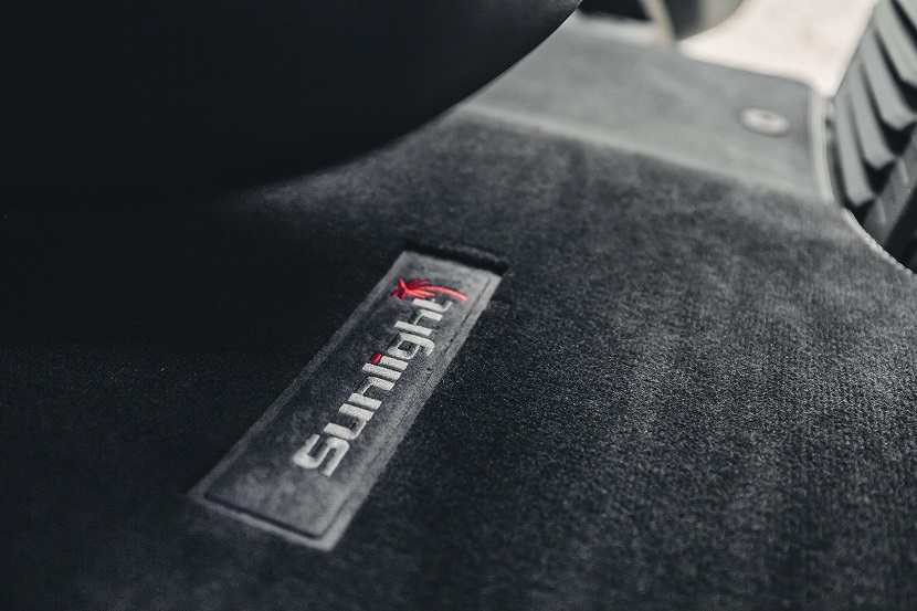 Sunlight Fahrerhausteppich Fußmatte Integrierte ab MJ 2020