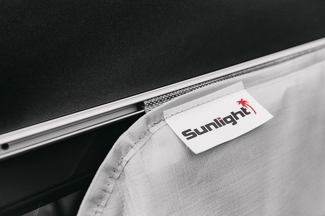 Sunlight Thermofenstermatte für Integrierte Reisemobile
