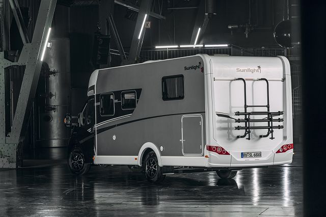 Sunlight Fahrradträger Thule Esse 4 Triple