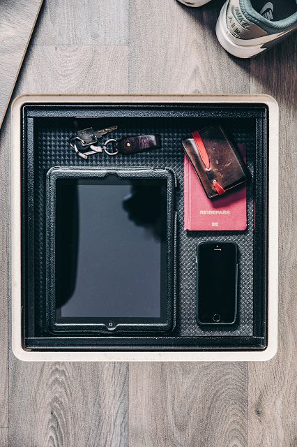 Sunlight Safe für Bodenstaufach im Bug incl. Anti-Rutsch-Matte