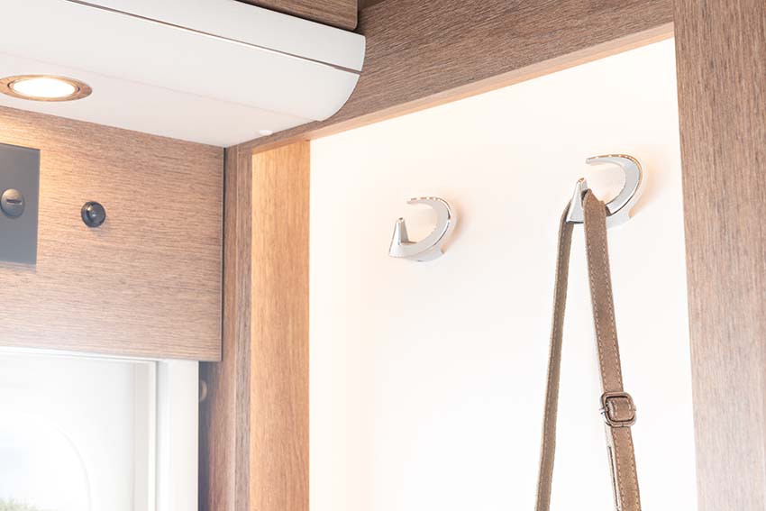 Dethleffs Kleiderhaken ("Dethleffs-D") 