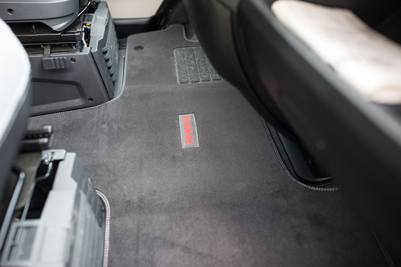 Dethleffs Fahrerhausteppich für Teilintegrierte- & Alkoven-Modelle auf Fiat und CITROEN bis MJ2019